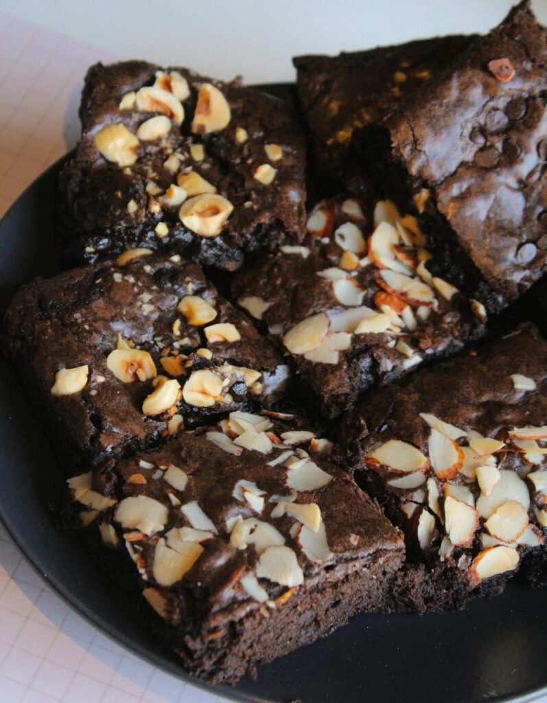 Flourless brownies cooling in a pan, low calorie flourless brownies