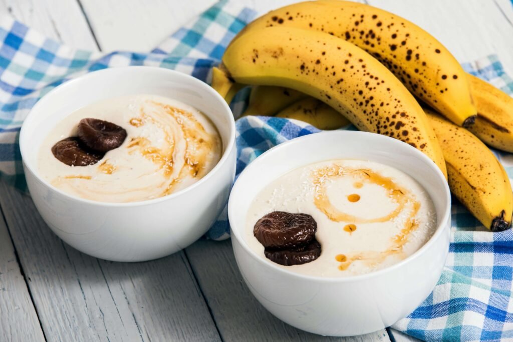 ginger yogurt banana foods that help reduce bloating